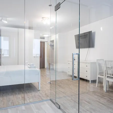 Apartment 9 - Stylish In Roka Bukarest